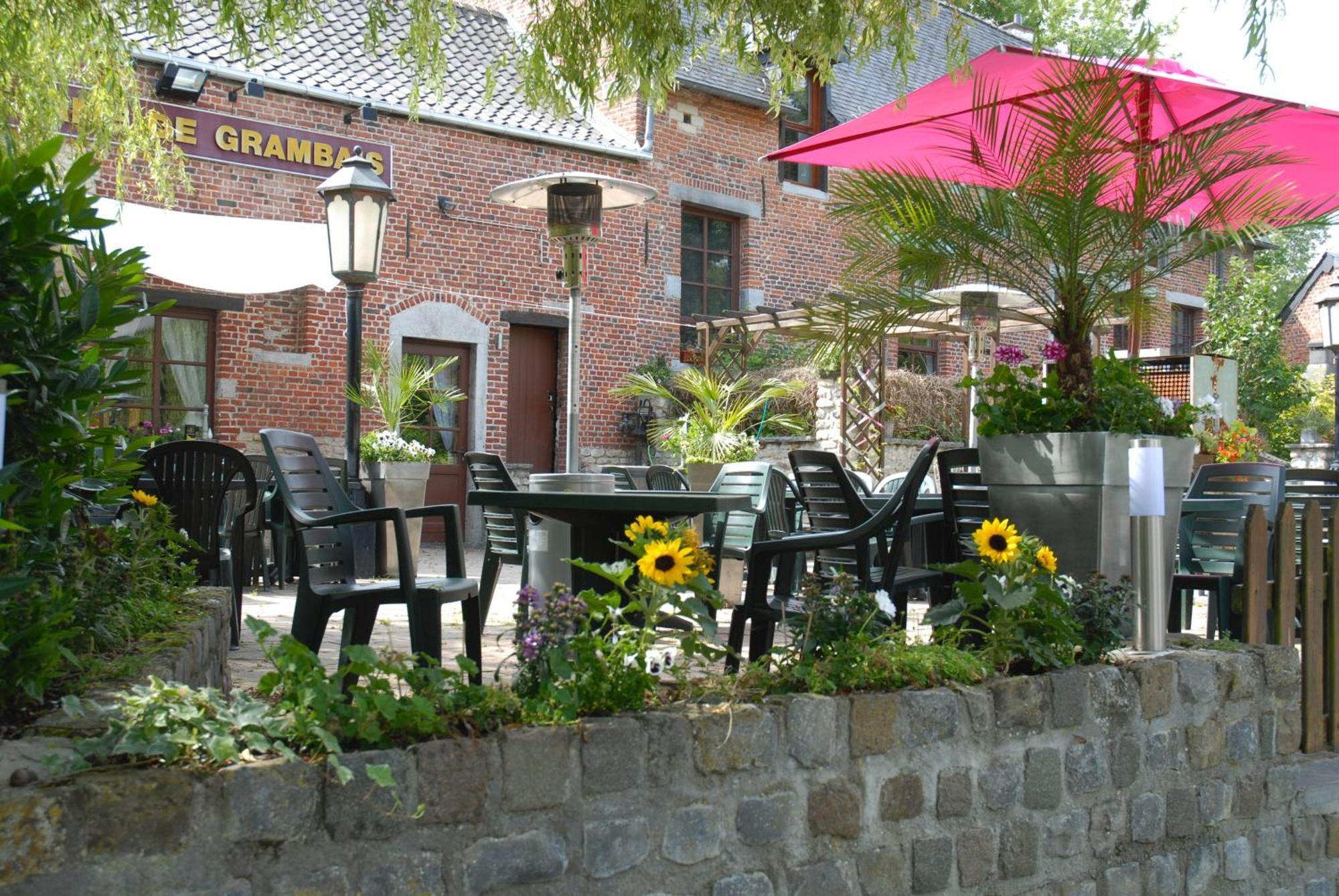 Hotel Restaurant La Ferme De Grambais Nivelles Exteriör bild